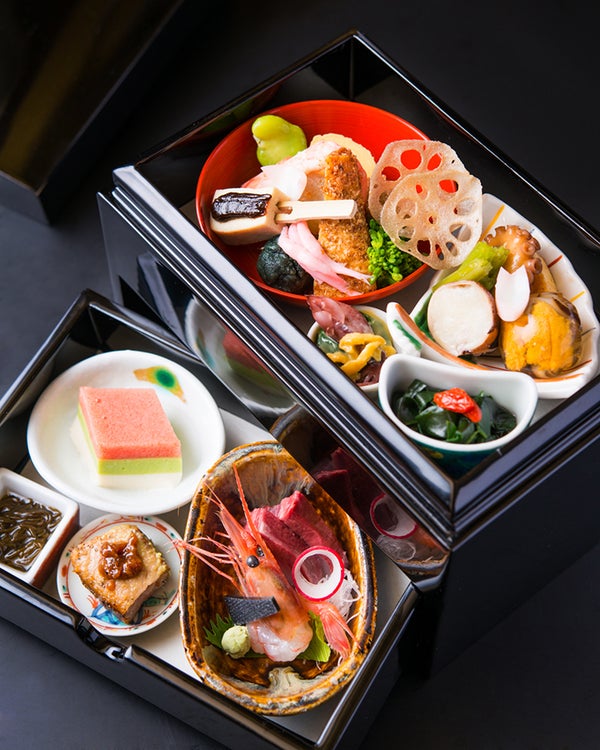 【埼玉県内発】 日本料理 加賀屋 銀座店で美食ランチ&約90分滞在!江戸東京博物館 バスツアー1
